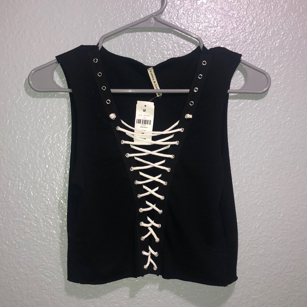 Rope criss cross tank